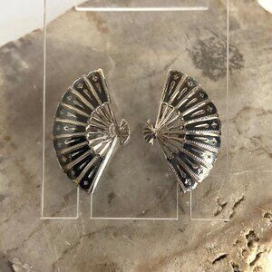 VTG Siam Sterling Silver 925 Niello Black Enamel Fan Screwback Earrings